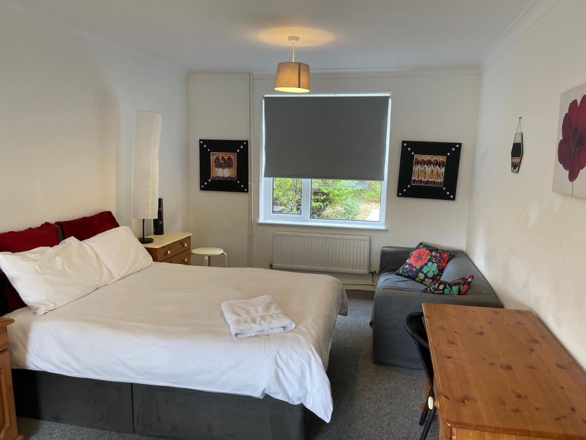 Golden Triangle House Hotel NWI Buitenkant foto